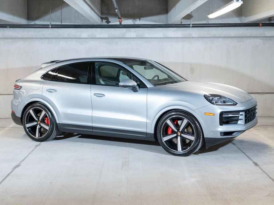 2026 Porsche 9Y0/9Y3 Cayenne Coupe - Image 7 of 30