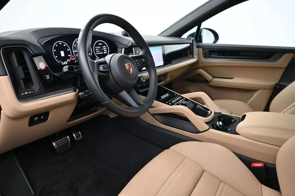 2026 Porsche 9Y0/9Y3 Cayenne Coupe - Image 4 of 5