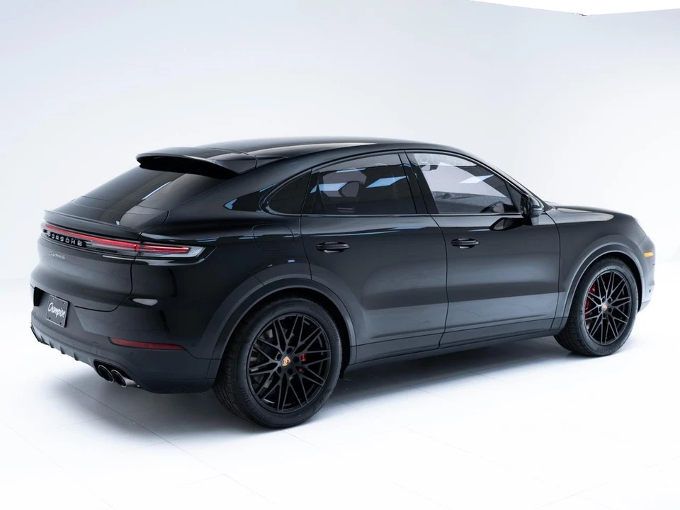 2026 Porsche 9Y0/9Y3 Cayenne S - Image 9 of 31