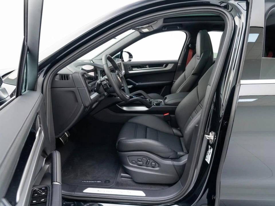 2026 Porsche 9Y0/9Y3 Cayenne S - Image 17 of 31