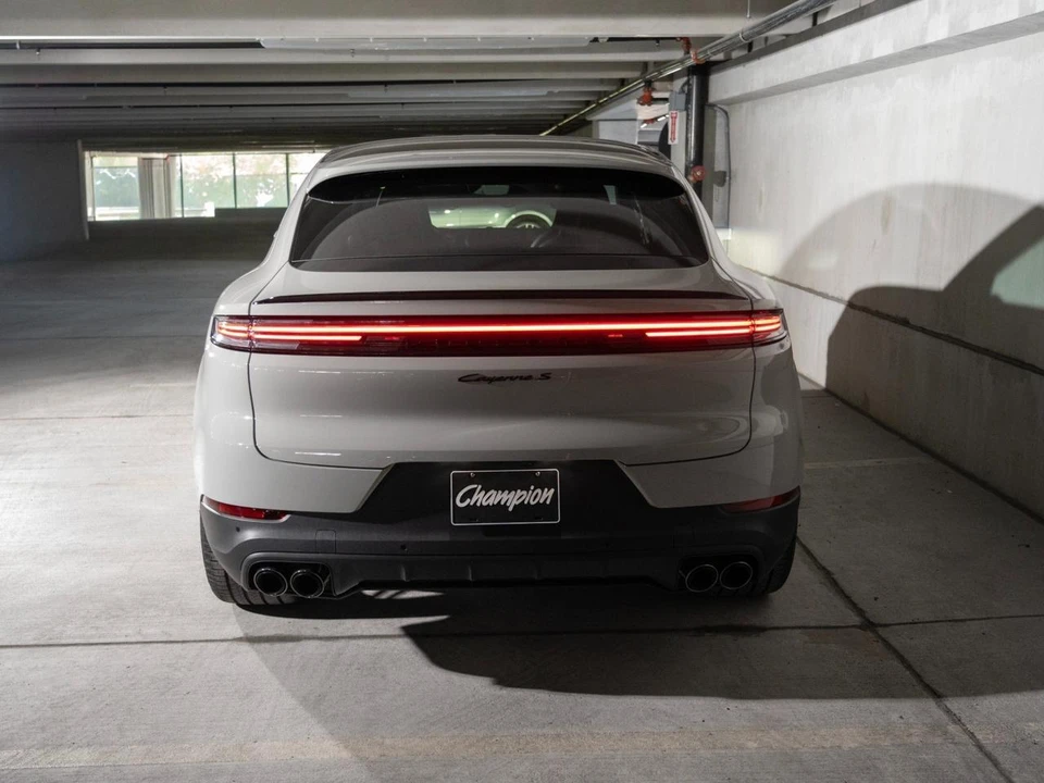2026 Porsche 9Y0/9Y3 Cayenne Coupe - Image 10 of 28