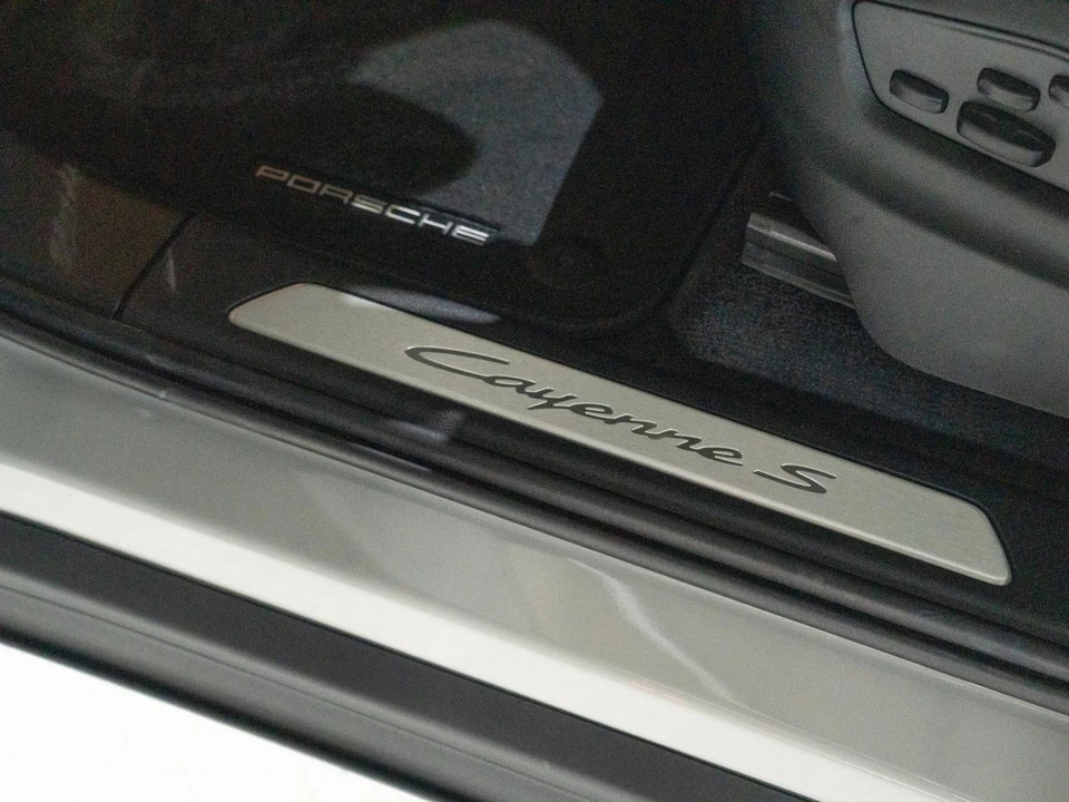 2026 Porsche 9Y0/9Y3 Cayenne Coupe - Image 11 of 28