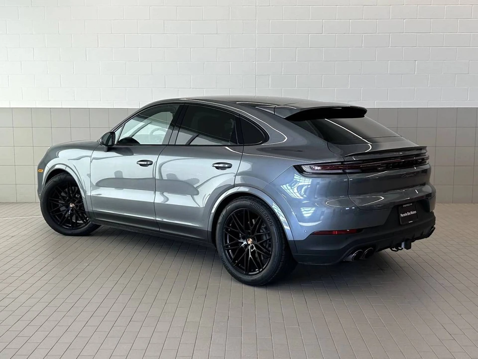 2026 Porsche 9Y0/9Y3 Cayenne Coupe - Image 3 of 5