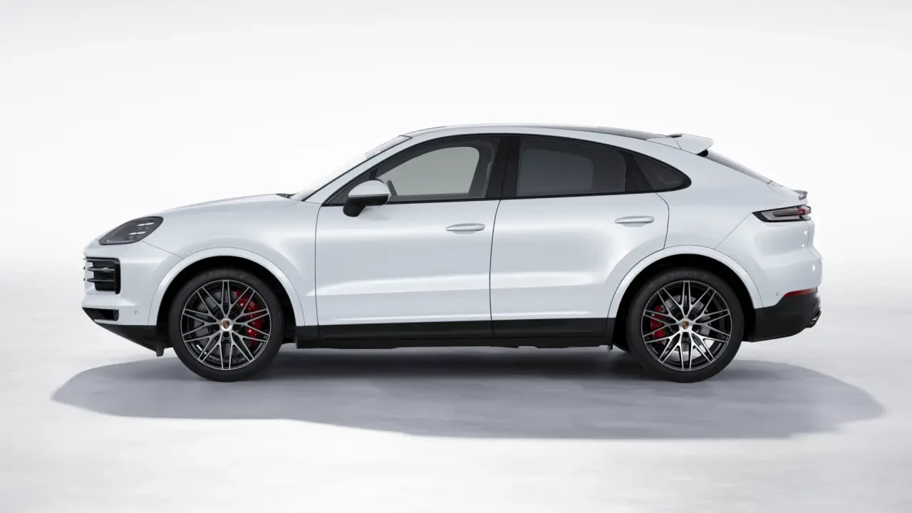 2026 Porsche 9Y0/9Y3 Cayenne S - Image 16 of 31