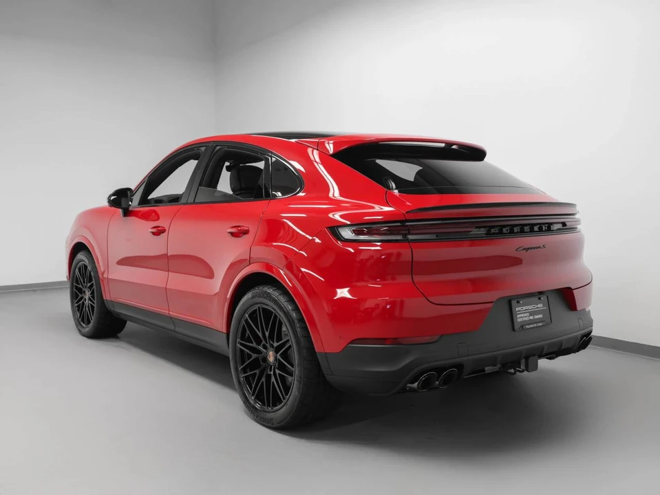 2026 Porsche 9Y0/9Y3 Cayenne Coupe - Image 3 of 5