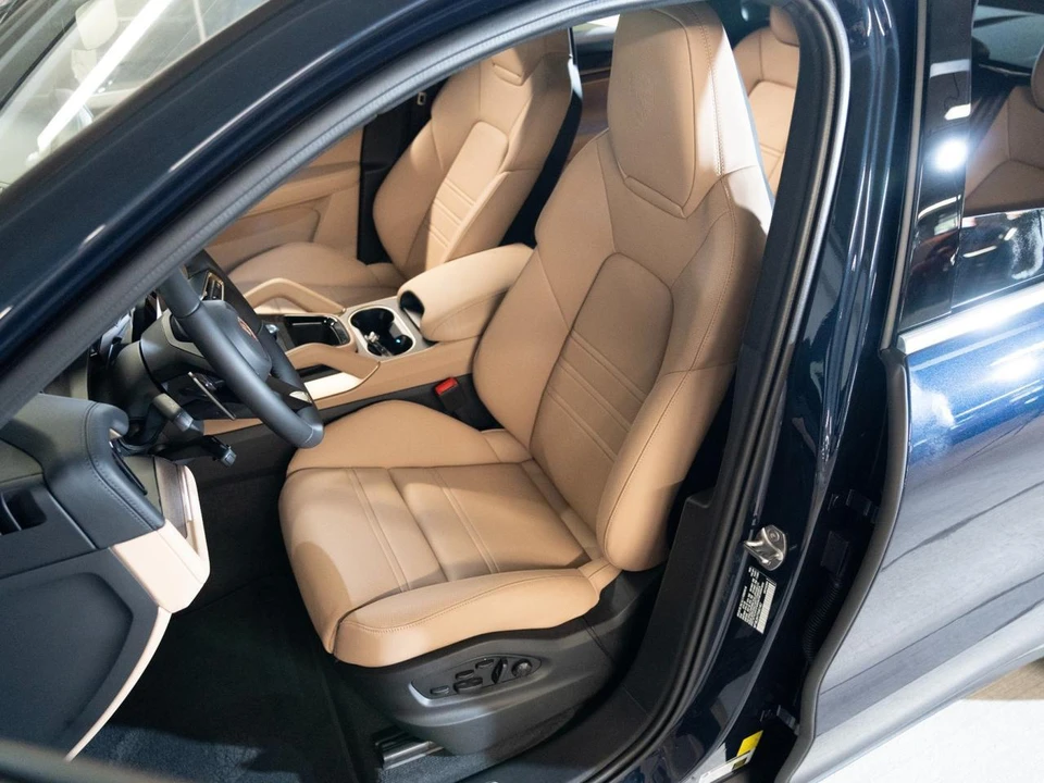 2026 Porsche 9Y0/9Y3 Cayenne Coupe - Image 5 of 30