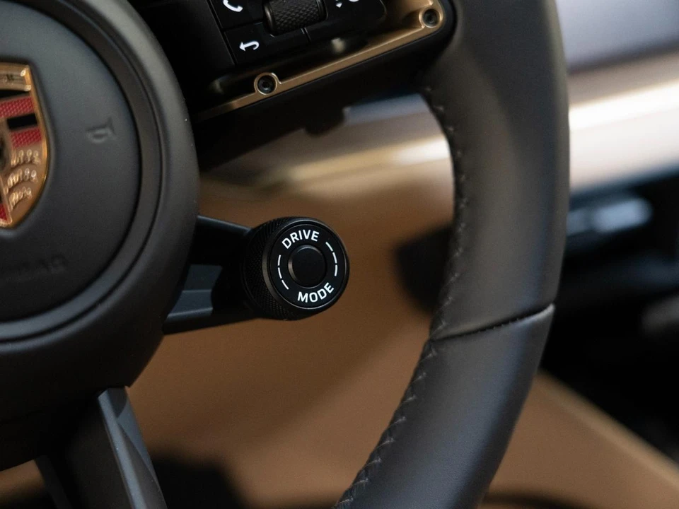 2026 Porsche 9Y0/9Y3 Cayenne Coupe - Image 23 of 30
