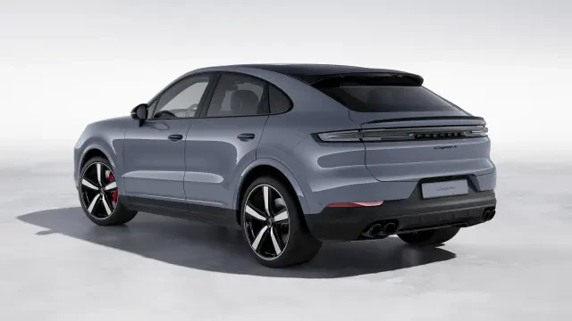 2026 Porsche - Image 22 of 30
