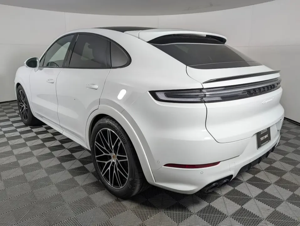 2026 Porsche 9Y0/9Y3 Cayenne S - Image 23 of 31