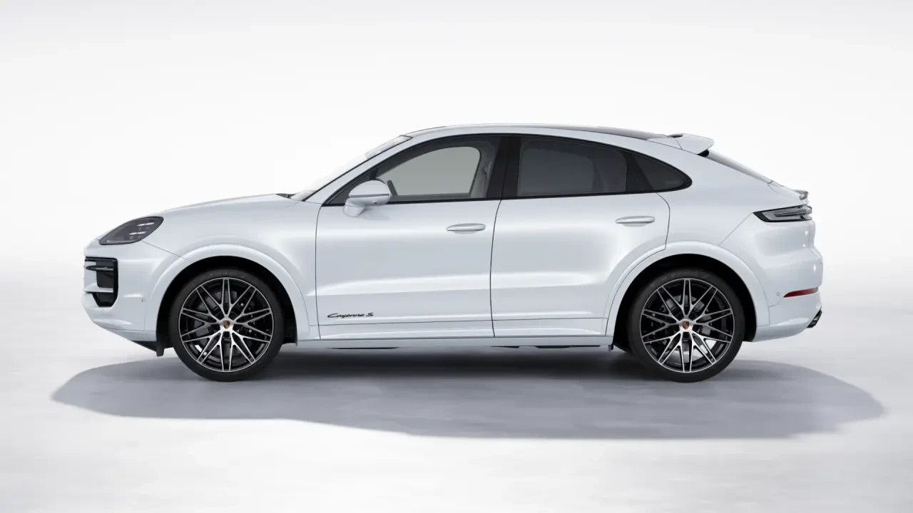 2026 Porsche 9Y0/9Y3 Cayenne Coupe - Image 16 of 30