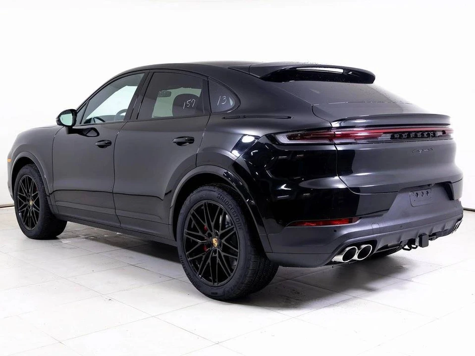 2026 Porsche 9Y0/9Y3 Cayenne Coupe - Image 3 of 5