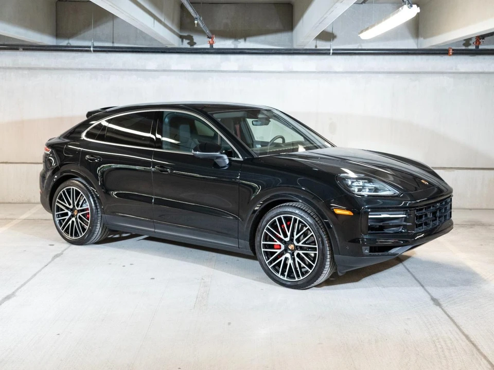 2026 Porsche 9Y0/9Y3 Cayenne Coupe - Image 7 of 30