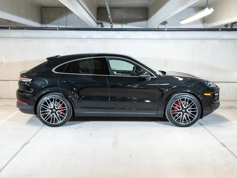 2026 Porsche 9Y0/9Y3 Cayenne Coupe - Image 8 of 30