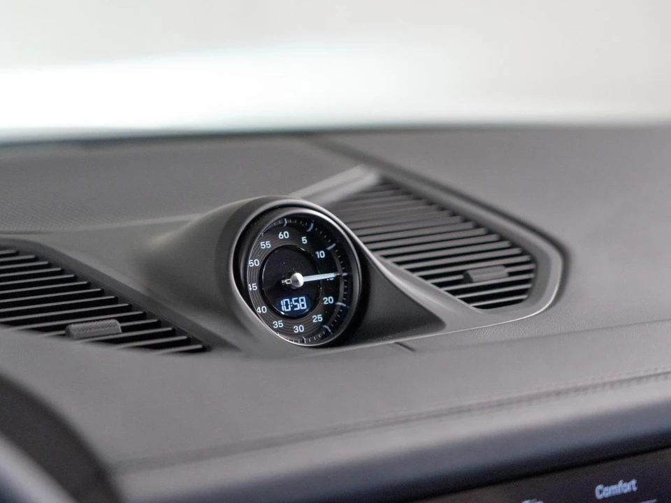 2026 Porsche 9Y0/9Y3 Cayenne Coupe - Image 20 of 30