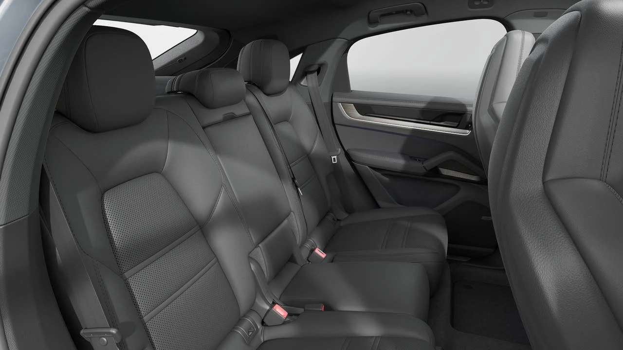 2026 Porsche 9Y0/9Y3 Cayenne - Image 13 of 14