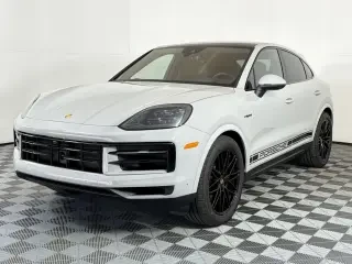 2026 Porsche 9Y0/9Y3 Cayenne Coupe - Image 5 of 31