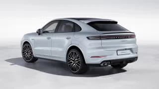 2026 Porsche - Image 17 of 30