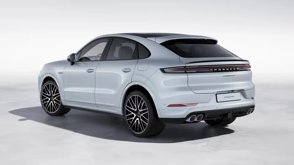 2026 Porsche - Image 19 of 30