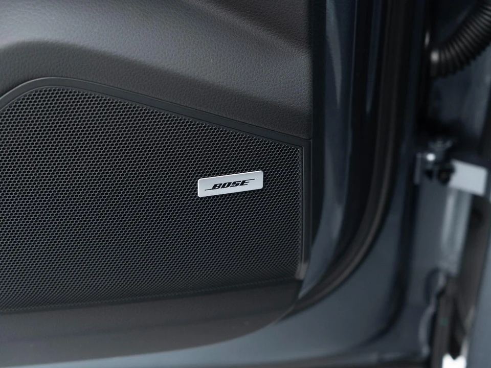 2026 Porsche 9Y0/9Y3 Cayenne Coupe - Image 23 of 31