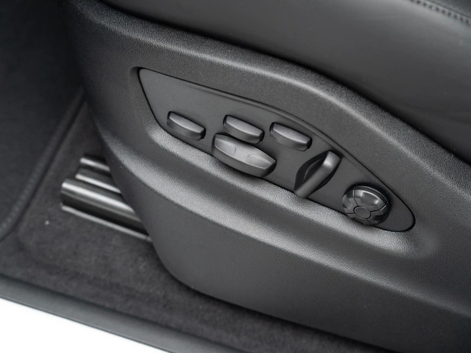 2026 Porsche 9Y0/9Y3 Cayenne Coupe - Image 16 of 31