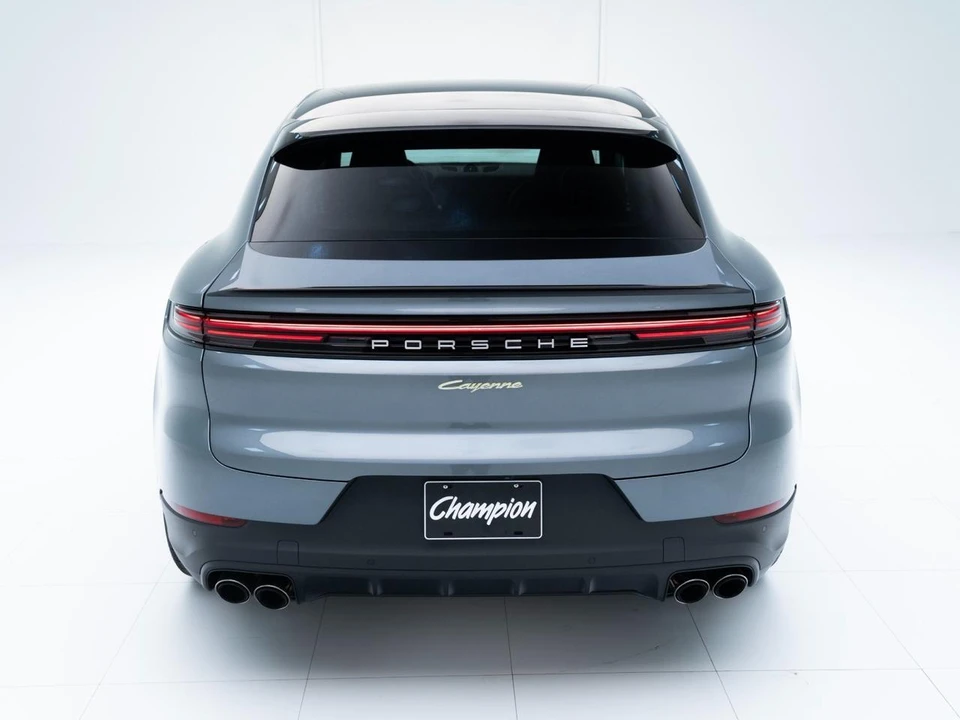 2026 Porsche 9Y0/9Y3 Cayenne Coupe - Image 10 of 31