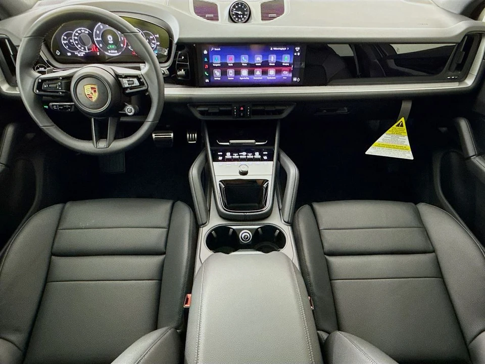 2026 Porsche 9Y0/9Y3 Cayenne - Image 29 of 31