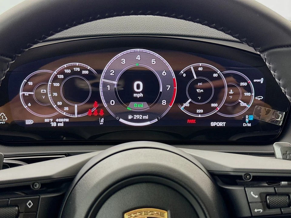 2026 Porsche 9Y0/9Y3 Cayenne - Image 18 of 31