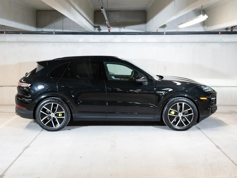 2026 Porsche 9Y0/9Y3 Cayenne - Image 8 of 30
