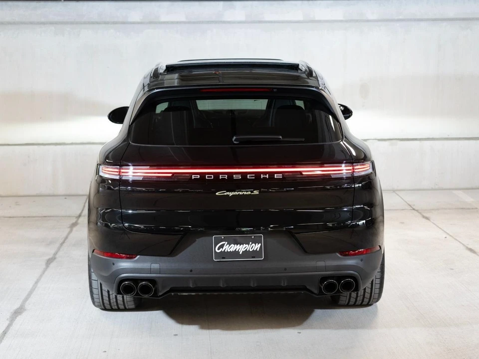 2026 Porsche 9Y0/9Y3 Cayenne - Image 10 of 30