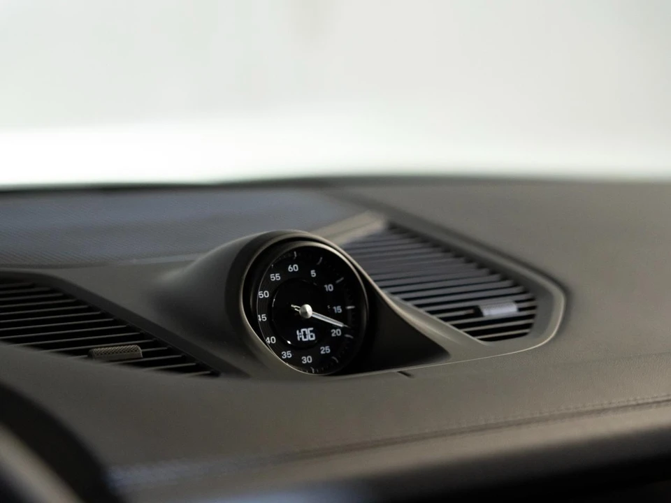 2026 Porsche 9Y0/9Y3 Cayenne - Image 20 of 30