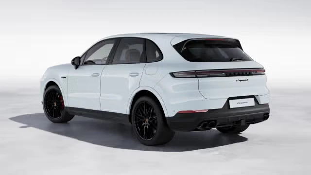 2026 Porsche 9Y0/9Y3 Cayenne - Image 18 of 30