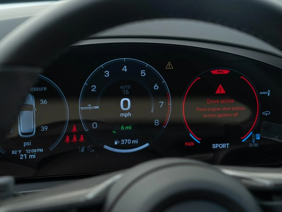 2026 Porsche 9Y0/9Y3 Cayenne S - Image 25 of 31