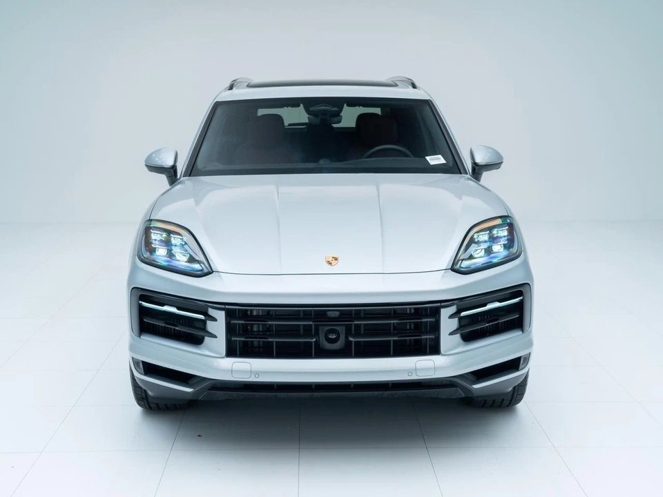 2026 Porsche 9Y0/9Y3 Cayenne S - Image 6 of 31