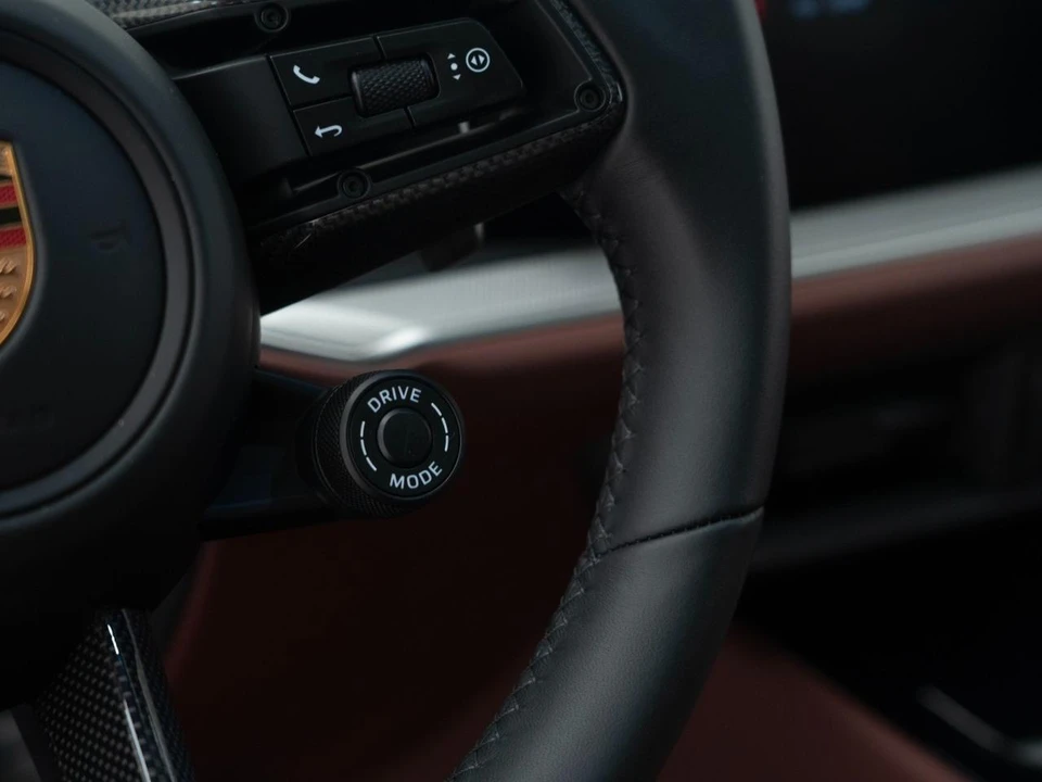 2026 Porsche 9Y0/9Y3 Cayenne S - Image 29 of 31