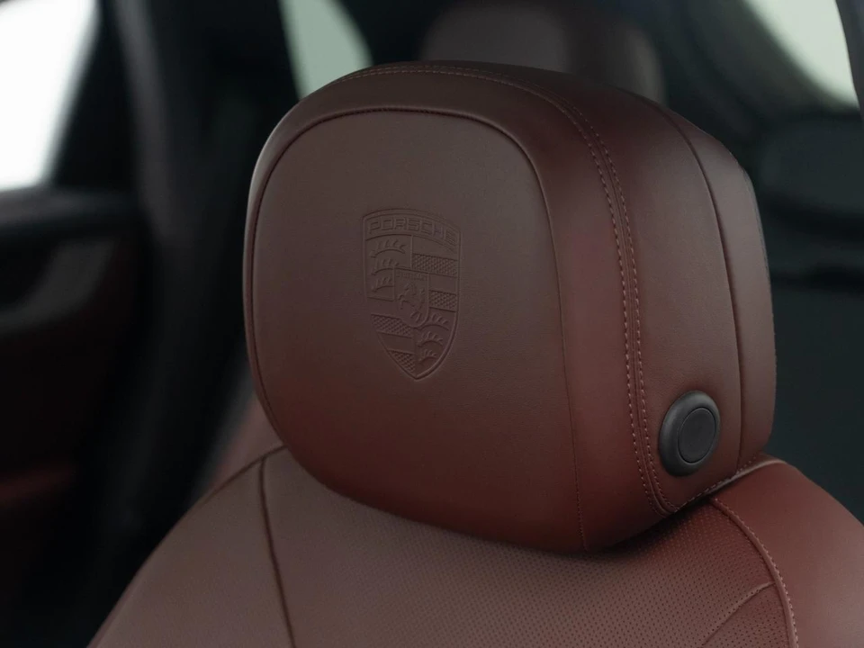 2026 Porsche 9Y0/9Y3 Cayenne S - Image 20 of 31
