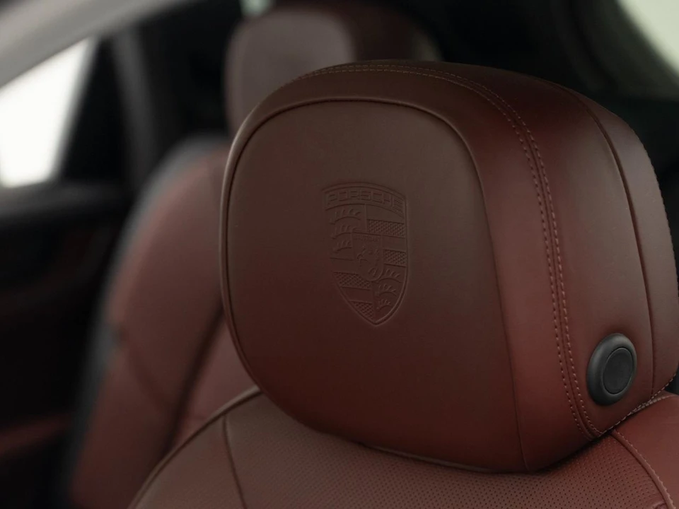 2026 Porsche 9Y0/9Y3 Cayenne S - Image 19 of 31