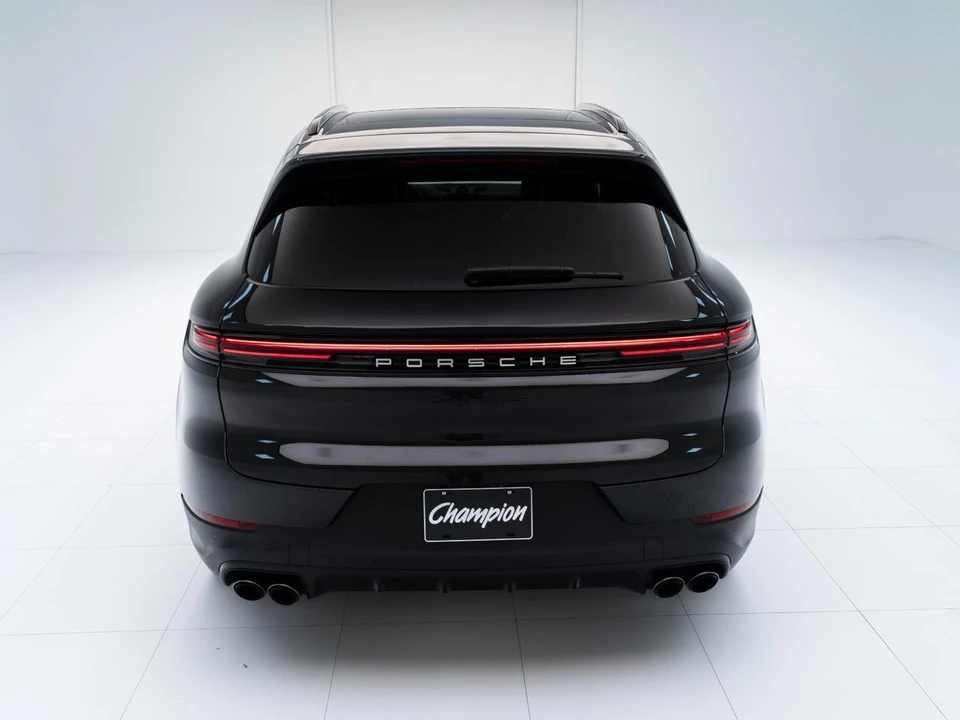 2026 Porsche 9Y0/9Y3 Cayenne S - Image 11 of 31