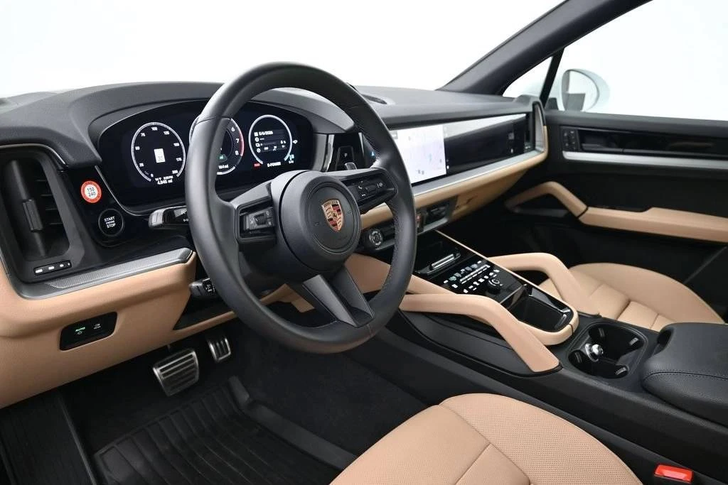 2026 Porsche Cayenne - Image 4 of 5