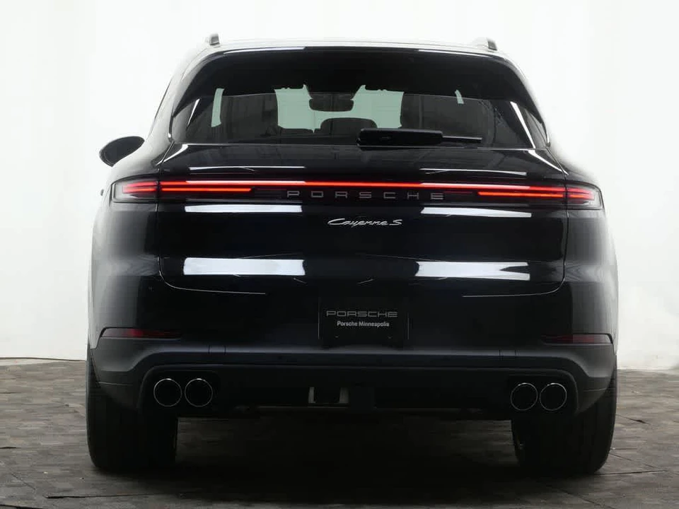 2026 Porsche Cayenne - Image 6 of 31