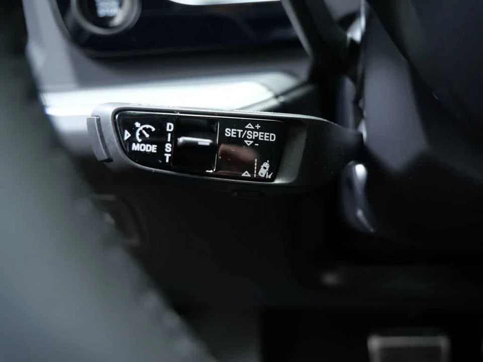 2026 Porsche Cayenne - Image 26 of 31