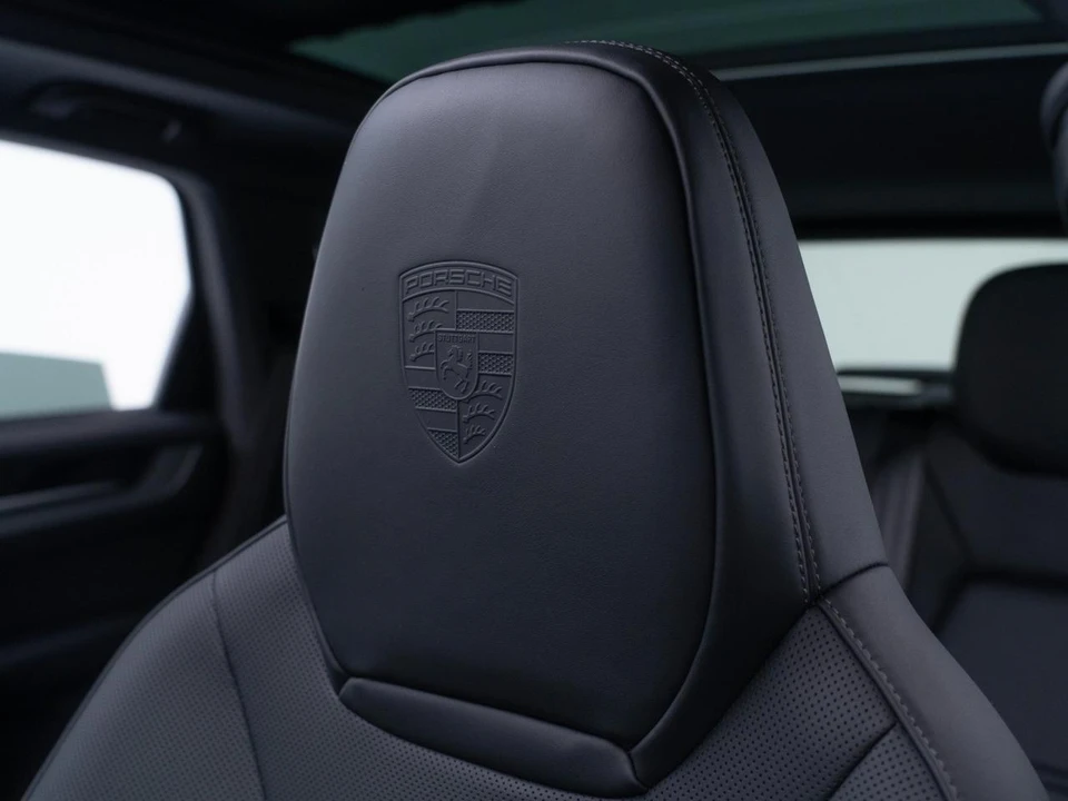 2026 Porsche 9Y0/9Y3 Cayenne S - Image 20 of 31