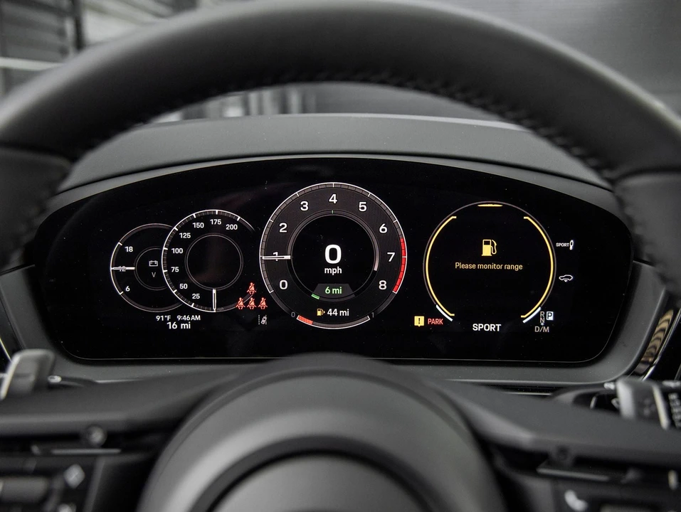 2026 Porsche 9Y0/9Y3 Cayenne - Image 28 of 31