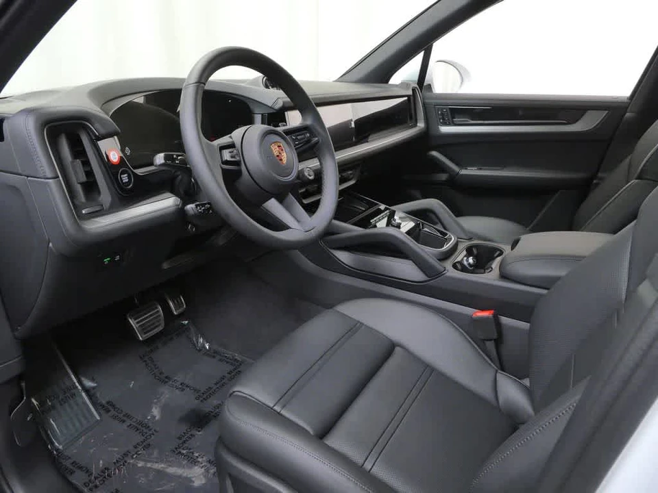 2026 Porsche Cayenne - Image 4 of 27