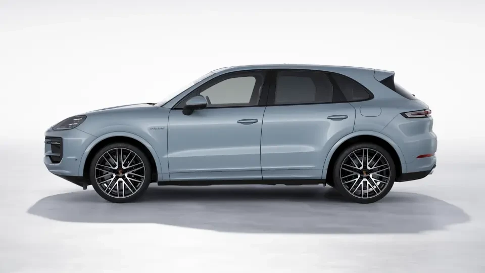 2026 Porsche 9Y0/9Y3 Cayenne - Image 15 of 31