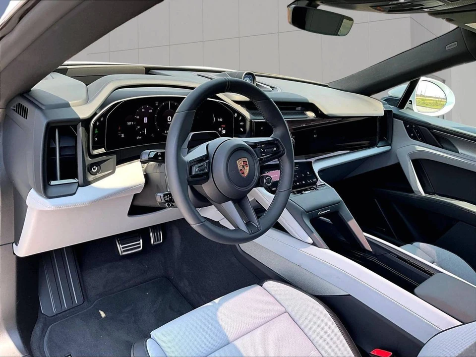 2026 Porsche 9Y0/9Y3 Cayenne S - Image 4 of 4