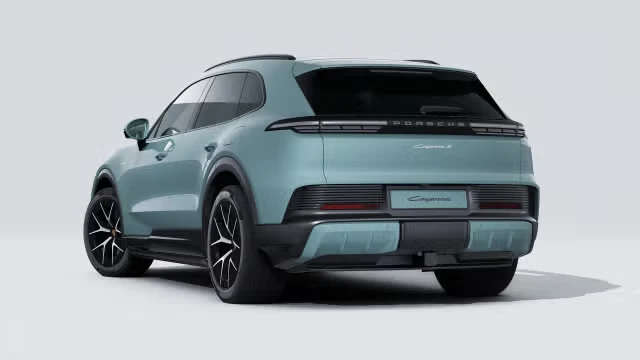 2026 Porsche 9Y0/9Y3 Cayenne - Image 18 of 30