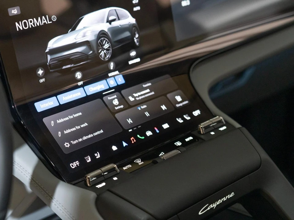 2026 Porsche 9Y0/9Y3 Cayenne S - Image 22 of 27