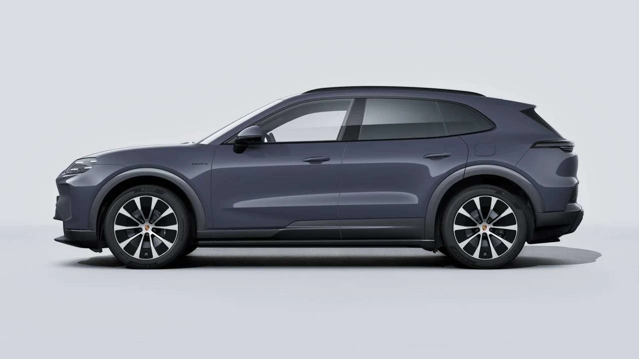 2026 Porsche 9Y0/9Y3 Cayenne - Image 2 of 14