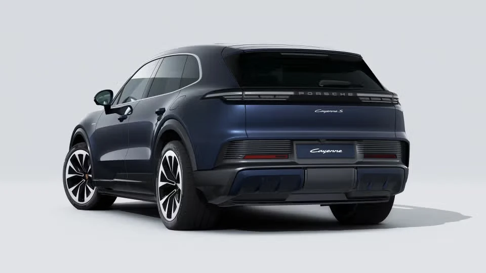 2026 Porsche 9Y0/9Y3 Cayenne - Image 19 of 30
