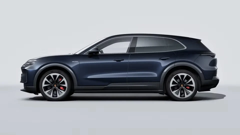 2026 Porsche 9Y0/9Y3 Cayenne - Image 11 of 30